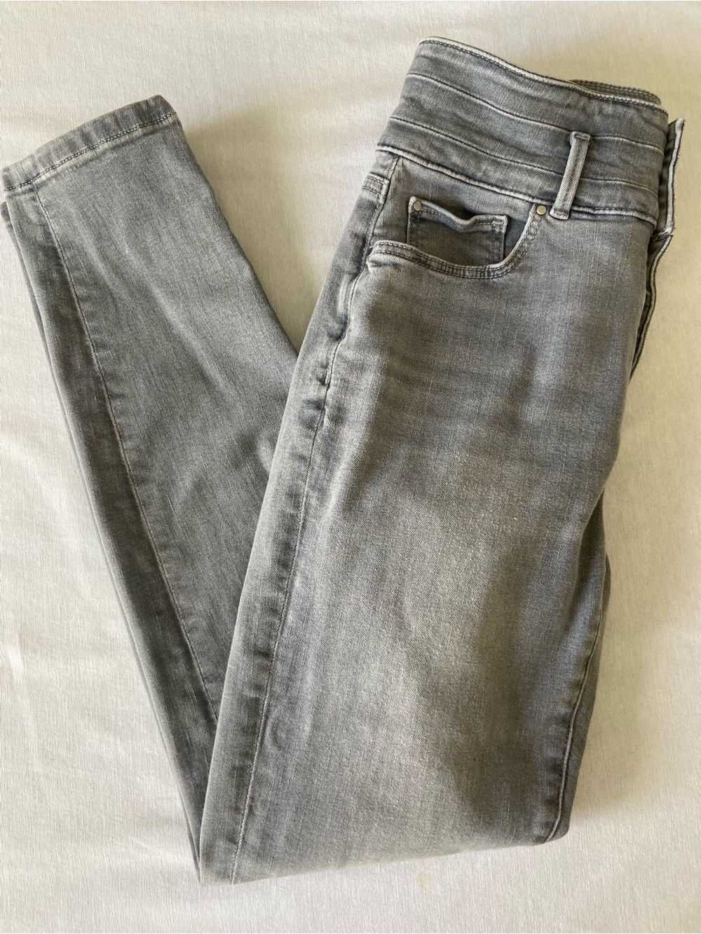 Ann Taylor Women's Light Gray The Skinny Curvy Jean